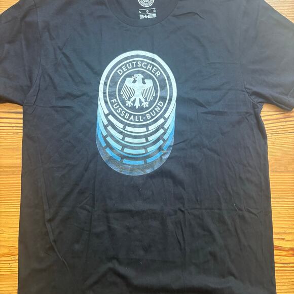 DFB black Germany National Team ripple graphic short sleeve mens shirt SIZE L - Picture 2 of 5